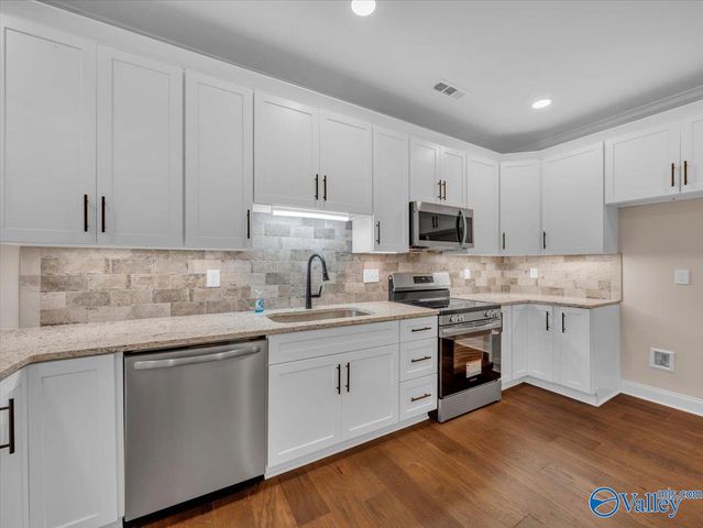 15057 Ashmont Blvd SE, Huntsville, AL 35803