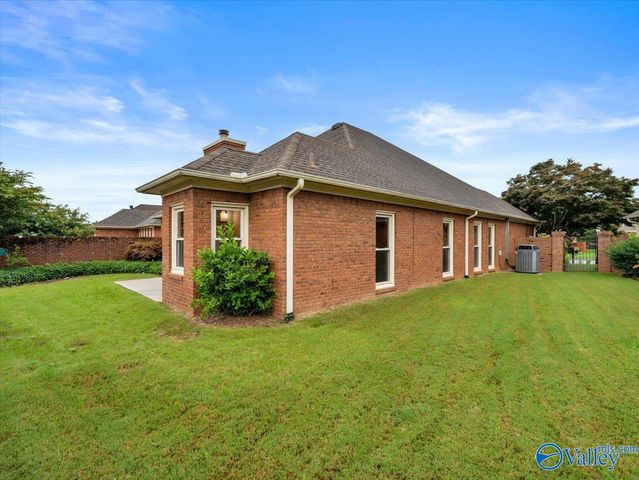 15057 Ashmont Blvd SE, Huntsville, AL 35803