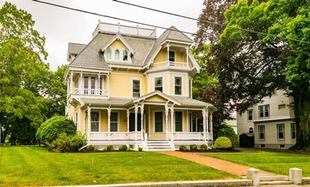 117 Church St 4, North Attleboro, MA 02760