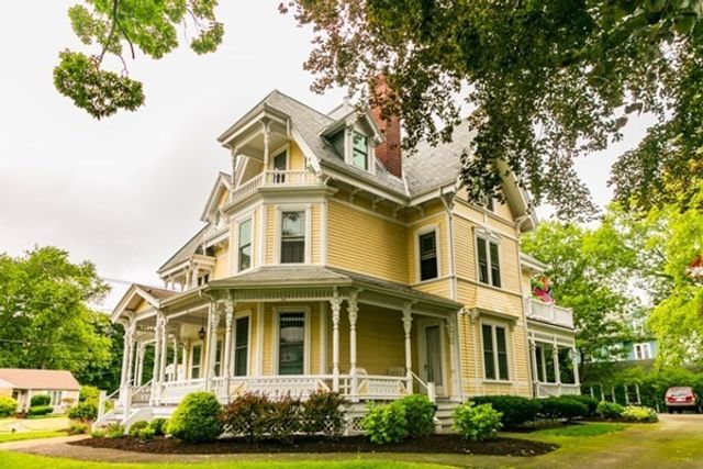 117 Church St 4, North Attleboro, MA 02760