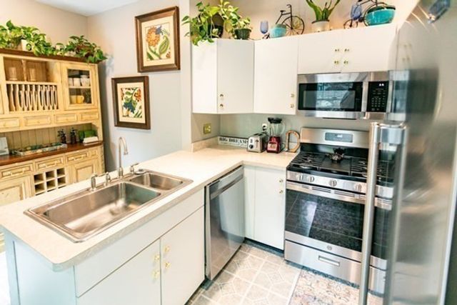 117 Church St 4, North Attleboro, MA 02760