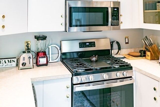 117 Church St 4, North Attleboro, MA 02760