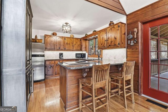 115 Chestnut Oak Point, Big Canoe, GA 30143