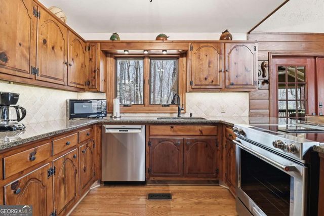 115 Chestnut Oak Point, Big Canoe, GA 30143