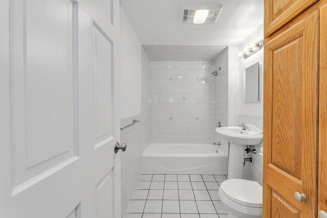 221 Belgrade Ave 2, Boston, MA 02131
