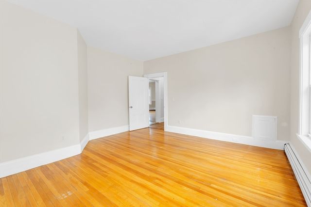221 Belgrade Ave 2, Boston, MA 02131