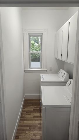 221 Belgrade Ave 2, Boston, MA 02131