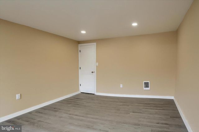 201 MARKET ST, Cumbola, PA 17930