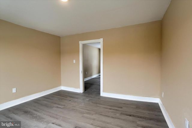 201 MARKET ST, Cumbola, PA 17930