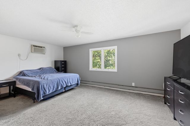 23895 Granada Avenue N, Forest Lake, MN 55025