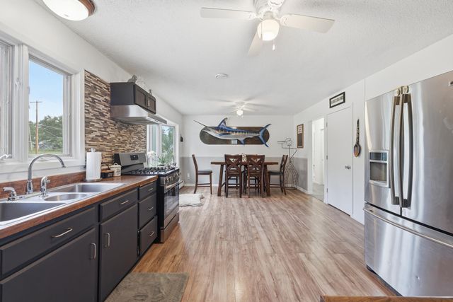 23895 Granada Avenue N, Forest Lake, MN 55025