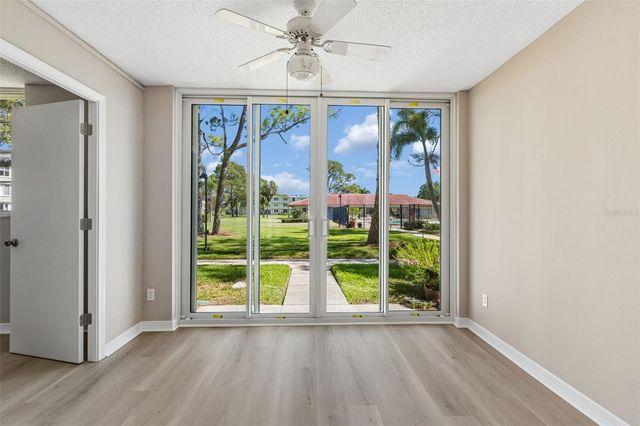 4705 1ST STREET NE 138, St Petersburg, FL 33703