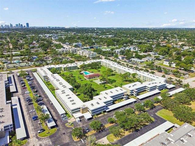 4705 1ST STREET NE 138, St Petersburg, FL 33703