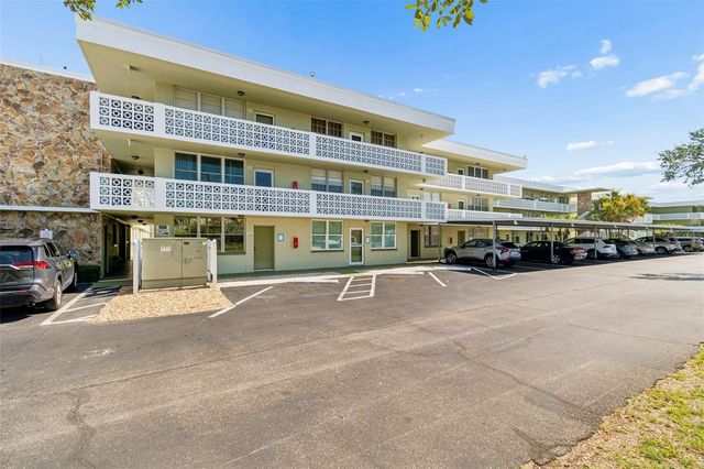 4705 1ST STREET NE 138, St Petersburg, FL 33703