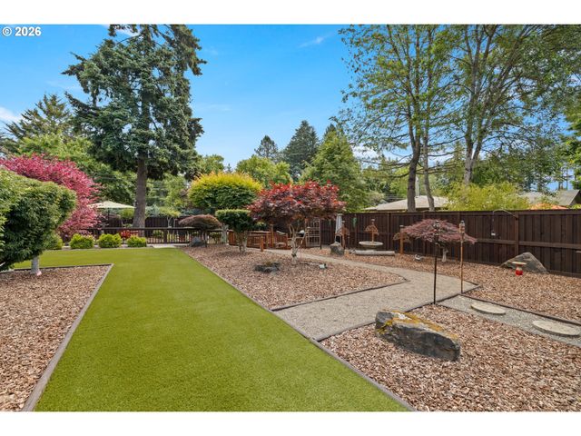 3985 Sw 102ND Ave, Beaverton, OR 97005