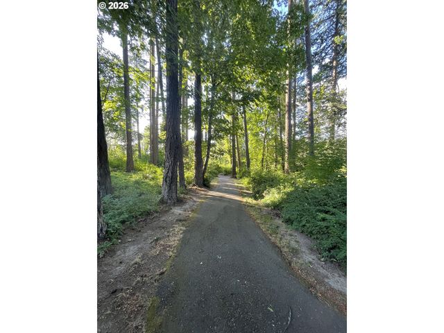 3985 Sw 102ND Ave, Beaverton, OR 97005