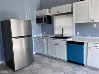 23786 BILL DIXON RD, California, MD 20619