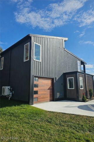 2632 Peach Lane, Wooster, OH 44691