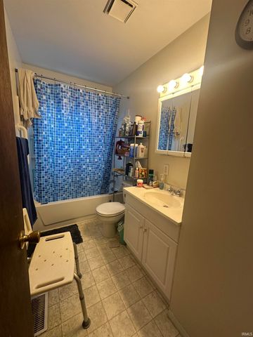 3721 W Tapp Road, Bloomington, IN 47403