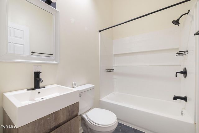 704 Stuffle Street, Kingsport, TN 37660