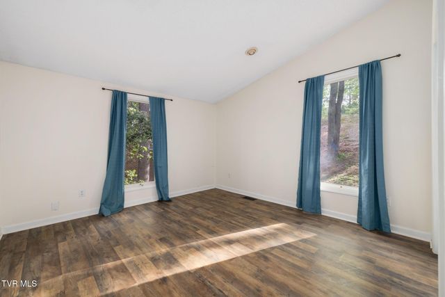 704 Stuffle Street, Kingsport, TN 37660