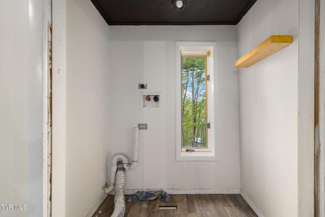 704 Stuffle Street, Kingsport, TN 37660