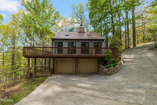 704 Stuffle Street, Kingsport, TN 37660