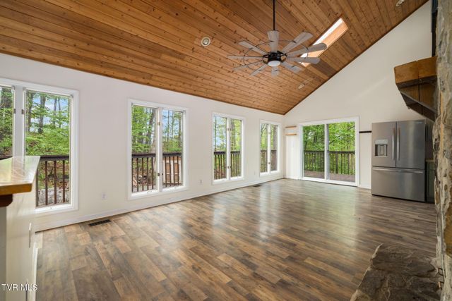 704 Stuffle Street, Kingsport, TN 37660