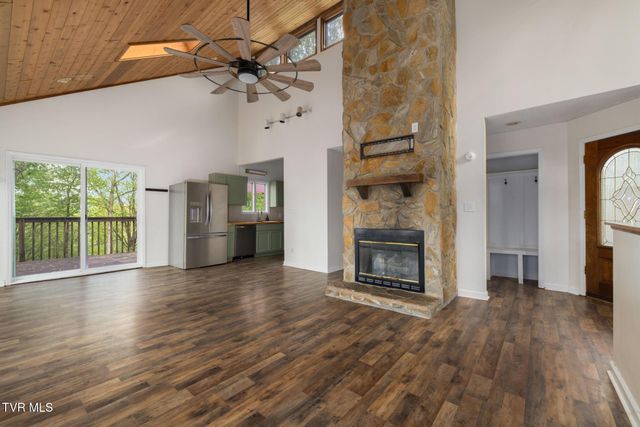 704 Stuffle Street, Kingsport, TN 37660