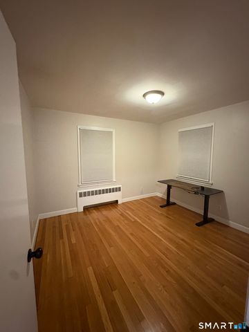 7 Rourke Avenue, Southington, CT 06489