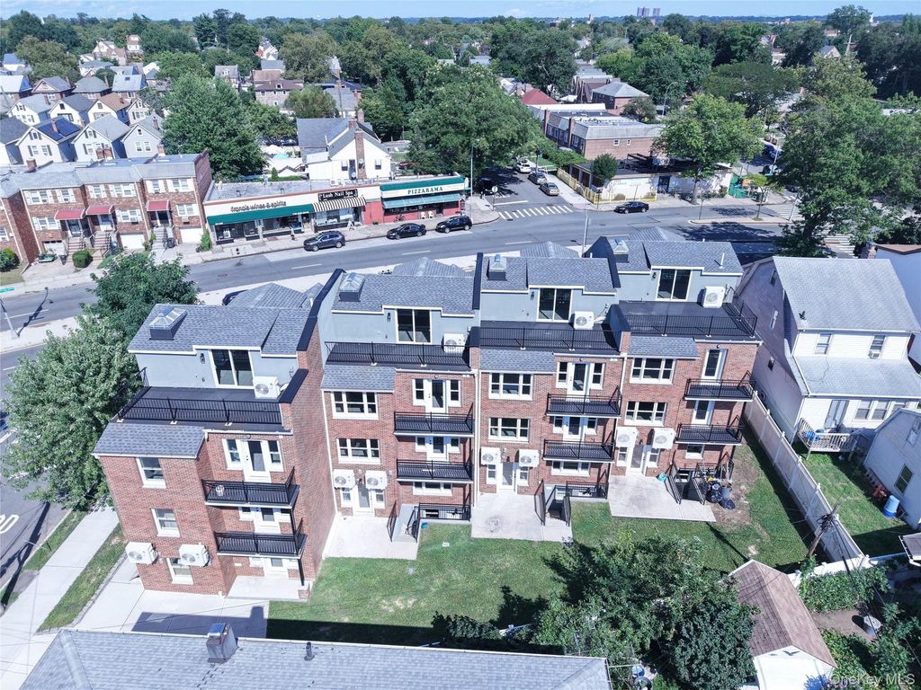 37-12 Francis Lewis Boulevard, Bayside, NY 11361 — photo 2