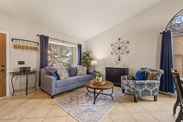 6612 N 90TH Avenue, Glendale, AZ 85305