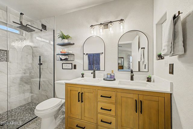 6612 N 90TH Avenue, Glendale, AZ 85305