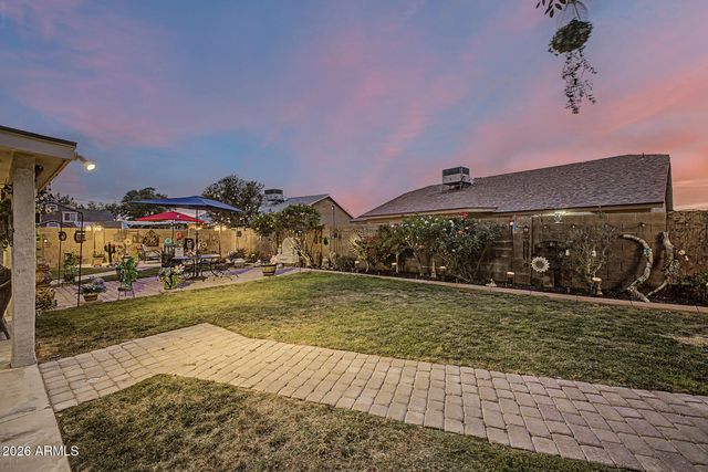 6612 N 90TH Avenue, Glendale, AZ 85305