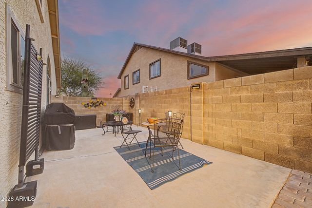 6612 N 90TH Avenue, Glendale, AZ 85305
