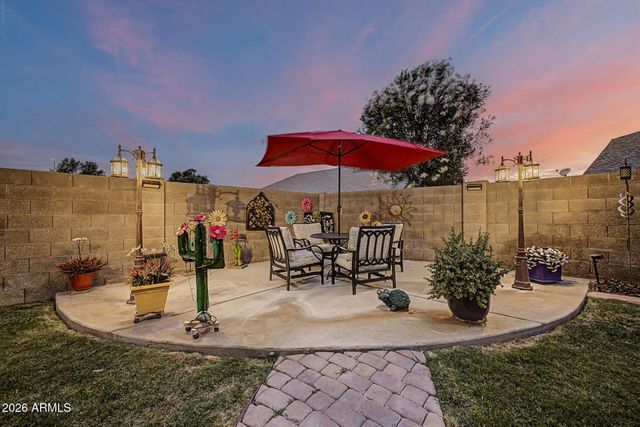 6612 N 90TH Avenue, Glendale, AZ 85305