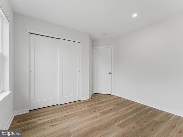 427 ALMONESSON RD, Blackwood, NJ 08012