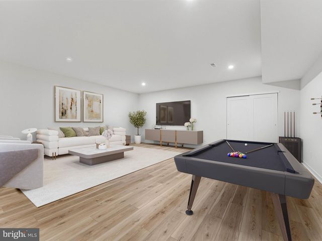 427 ALMONESSON RD, Blackwood, NJ 08012