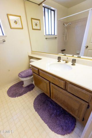 2596 Rikkard Drive, Thousand Oaks, CA 91362