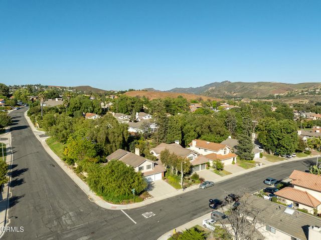 2596 Rikkard Drive, Thousand Oaks, CA 91362