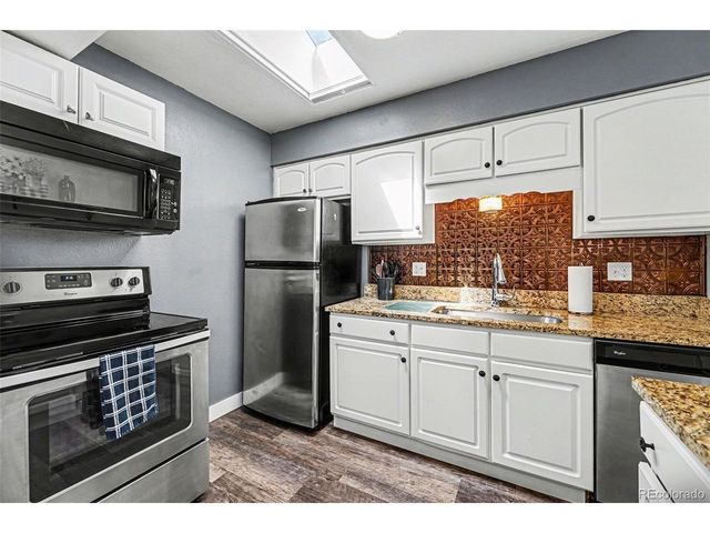 3355 S Flower St 60, Lakewood, CO 80227