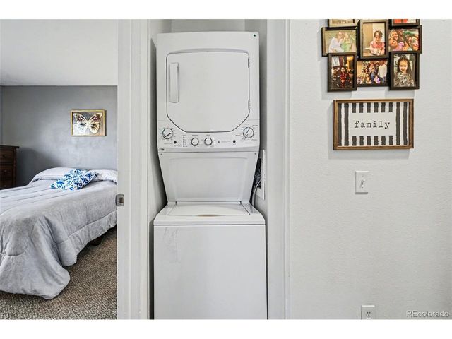 3355 S Flower St 60, Lakewood, CO 80227