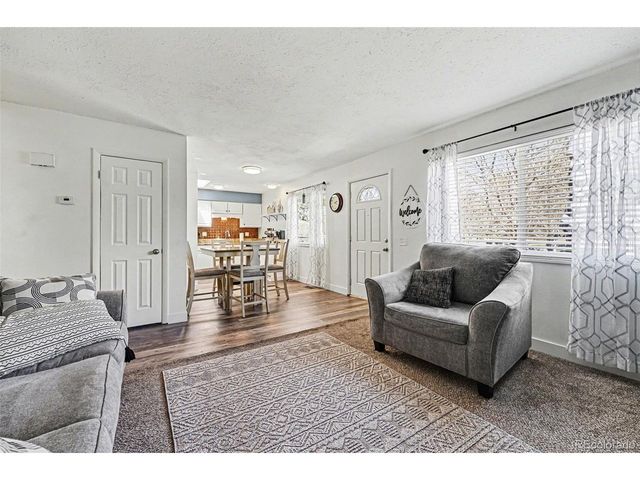 3355 S Flower St 60, Lakewood, CO 80227