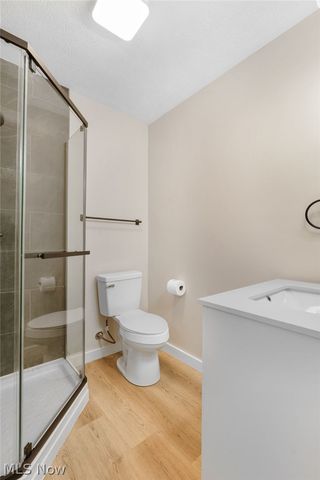 8304 Cedar Road, Chesterland, OH 44026