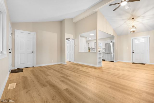 8304 Cedar Road, Chesterland, OH 44026