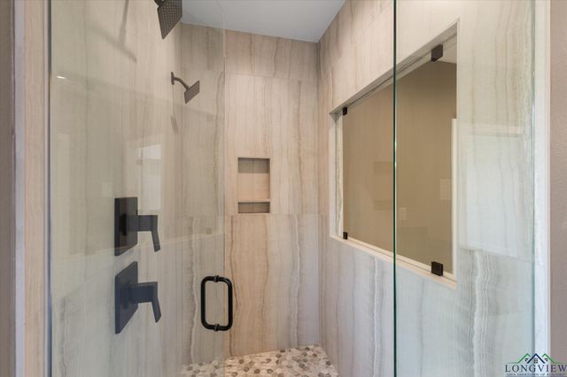 5601 Grey Hawk Lane, Longview, TX 75605