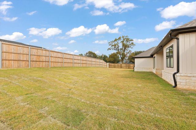 5601 Grey Hawk Lane, Longview, TX 75605