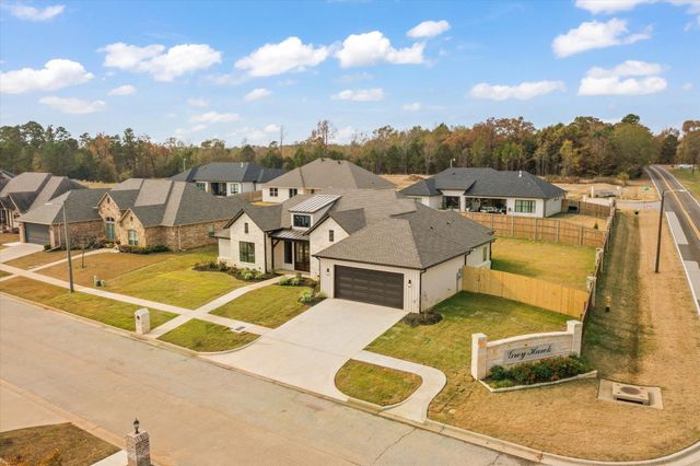 5601 Grey Hawk Lane, Longview, TX 75605