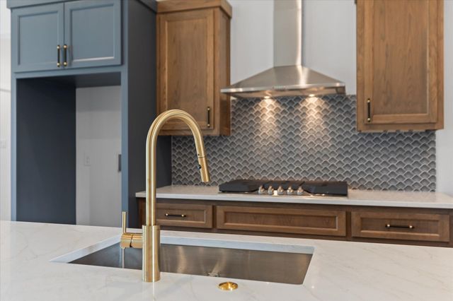 5601 Grey Hawk Lane, Longview, TX 75605