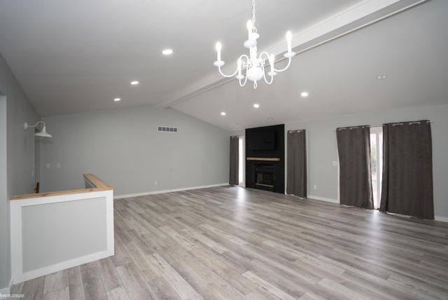 41058 W Rosewood Drive, Clinton Twp, MI 48038